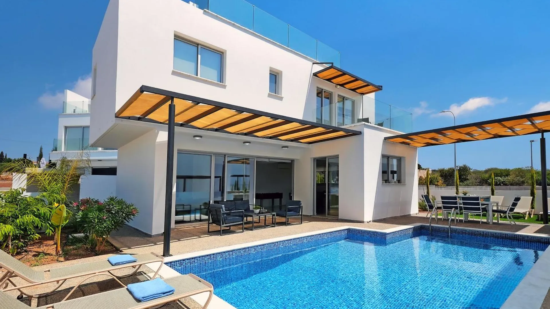 Villa Rosaleen - Ayia Napa Resort Center